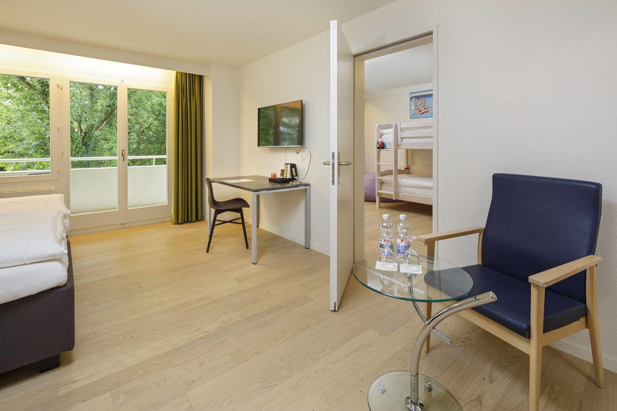 Hotel Vitalboutique Zurzacherhof 3*